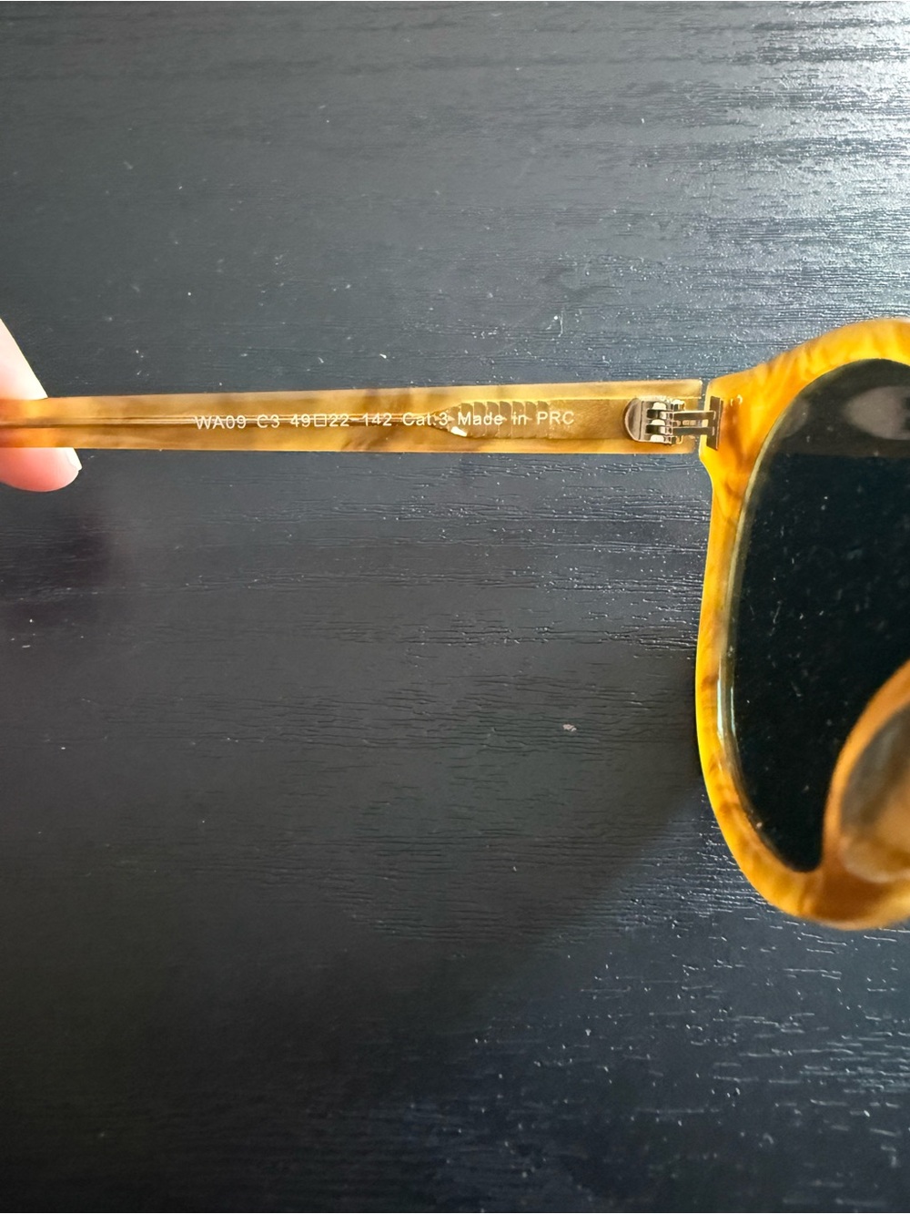 Vallon Tortoiseshell Round Men's Sunglasses - Amber Frame - Picture 3 of 4